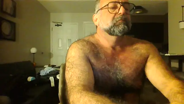 chainjulious online show from June 2026 12:44:02 PM