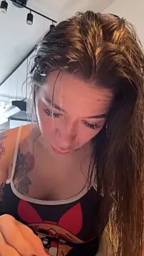 sweet karinpaz777 online show from May 2026 09:20:02 PM