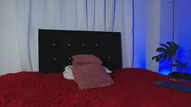 Snapshot of Ethan_mullers chatting on July 2026 10:18:01 AM Ethan mullers online show from July 2026 10:18:01 AM