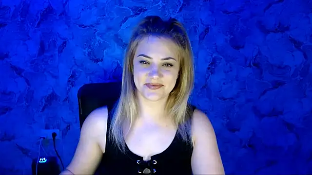 Snapshot of nika_gold1 chatting on May 2026 01:29:02 PM nika gold1 online show from May 2026 01:29:02 PM