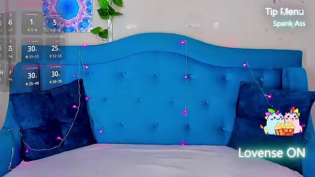 MilliStrii online show from December 2025 01:32:01 AM