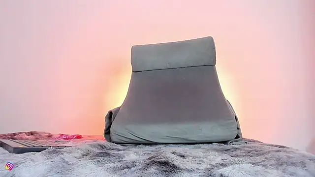 mariana preciado online show from February 2026 05:14:01 AM