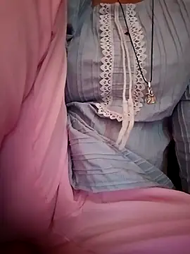 Snapshot of Mangla_Bhabhi chatting on March 2025 01:34:02 AM Mangla Bhabhi online show from March 2025 01:34:02 AM