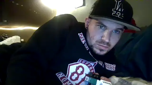 Snapshot of bigcocktat2dude603 chatting on January 2025 10:44:01 PM bigcocktat2dude603 online show from January 2025 10:44:01 PM