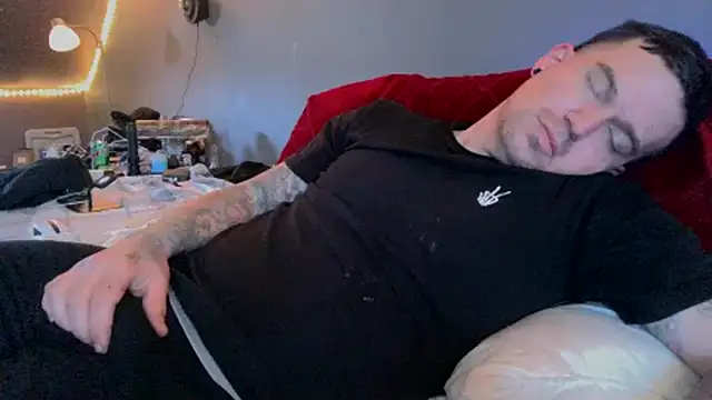 Snapshot of bigcocktat2dude603 chatting on March 2025 12:42:02 PM bigcocktat2dude603 online show from March 2025 12:42:02 PM