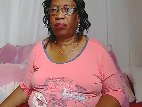 Snapshot of Freakyassnwildx chatting on April 2026 11:05:02 AM Freakyassnwildx online show from April 2026 11:05:02 AM