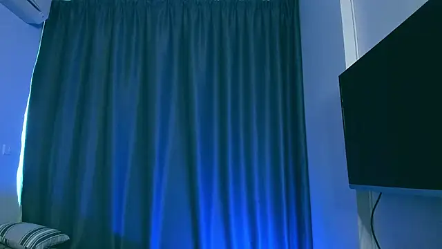 Snapshot of Samuel_Andrew chatting on January 2025 02:47:01 AM Samuel Andrew online show from January 2025 02:47:01 AM