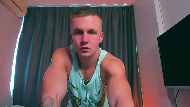 Snapshot of Samuel_Andrew chatting on February 2025 03:41:01 AM Samuel Andrew online show from February 2025 03:41:01 AM