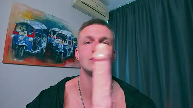 Snapshot of Samuel_Andrew chatting on February 2025 03:29:01 AM Samuel Andrew online show from February 2025 03:29:01 AM