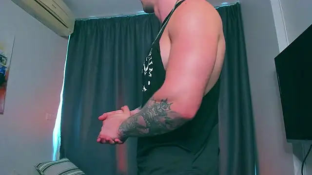 Snapshot of Samuel_Andrew chatting on March 2025 04:58:02 AM Samuel Andrew online show from March 2025 04:58:02 AM