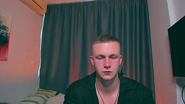 Snapshot of Samuel_Andrew chatting on March 2025 05:57:02 AM Samuel Andrew online show from March 2025 05:57:02 AM