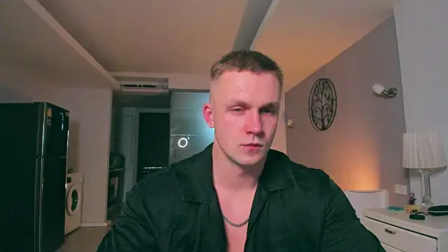 Snapshot of Samuel_Andrew chatting on October 2025 02:45:01 AM Samuel Andrew online show from October 2025 02:45:01 AM