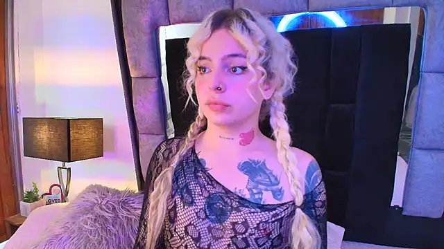 Bonnie vega online show from March 2025 03:06:01 PM