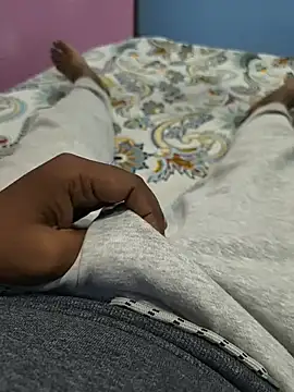 Snapshot of ak007_desire chatting on November 2025 05:22:01 PM ak007 desire online show from November 2025 05:22:01 PM