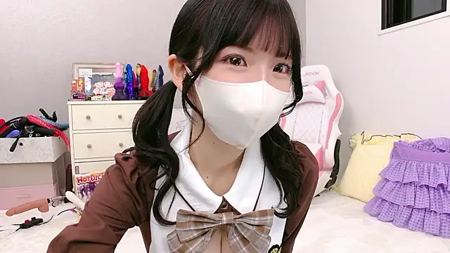 -minami- online show from March 2026 12:09:01 PM