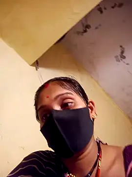 Snapshot of Hi_Radhika chatting on January 2025 05:00:01 PM Hi Radhika online show from January 2025 05:00:01 PM