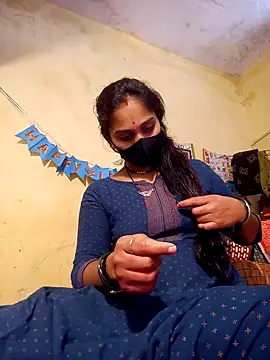 Snapshot of Hi_Radhika chatting on January 2025 07:45:02 AM Hi Radhika online show from January 2025 07:45:02 AM