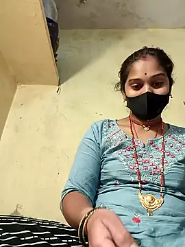 Snapshot of Hi_Radhika chatting on February 2025 04:04:01 AM Hi Radhika online show from February 2025 04:04:01 AM