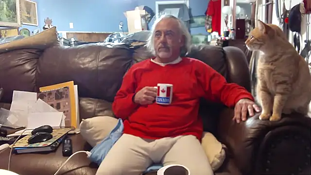 Snapshot of PincheDave4u chatting on January 2025 10:29:02 AM PincheDave4u online show from January 2025 10:29:02 AM