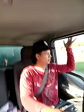 Snapshot of yoryisexi chatting on October 2025 09:32:02 PM yoryisexi online show from October 2025 09:32:02 PM