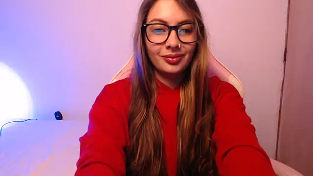 Snapshot of lalawhitte chatting on September 2025 09:39:02 PM lalawhitte online show from September 2025 09:39:02 PM