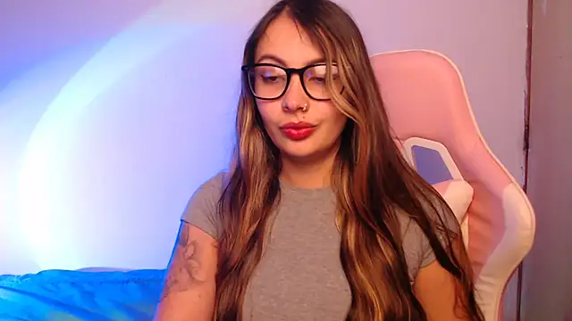 Snapshot of lalawhitte chatting on October 2025 08:44:01 PM lalawhitte online show from October 2025 08:44:01 PM