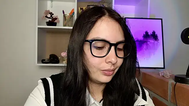 Snapshot of lalawhitte chatting on May 2026 09:37:01 AM lalawhitte online show from May 2026 09:37:01 AM