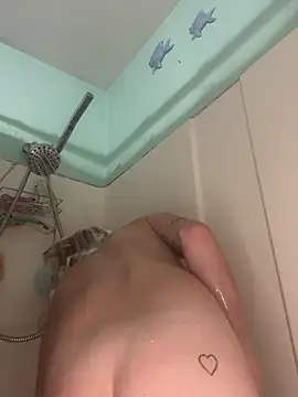 Snapshot of Cutetrans90 chatting on February 2025 04:03:01 AM Cutetrans90 online show from February 2025 04:03:01 AM