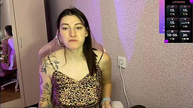 Snapshot of Katrin__kiss chatting on January 2025 05:49:02 PM Katrin kiss online show from January 2025 05:49:02 PM