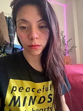 melisabunnny online show from November 2025 12:49:02 PM