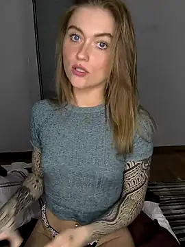 Goldloeckchen159 online show from March 2026 04:18:02 PM