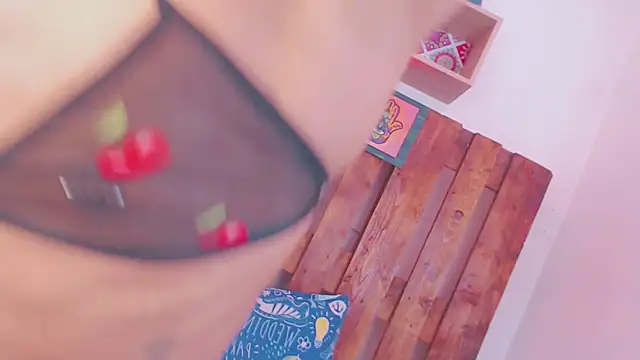 SARA VAL3NTINA  online show from January 2026 03:31:01 AM