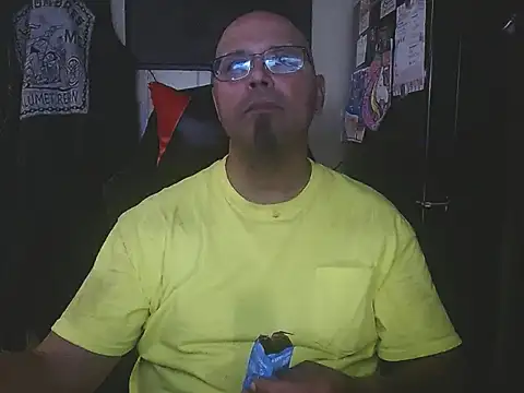 Snapshot of KrazyLegz chatting on September 2025 09:49:02 PM KrazyLegz online show from September 2025 09:49:02 PM