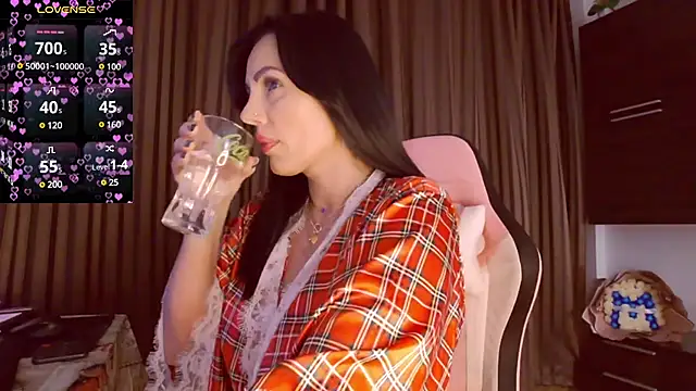 ReiyaRey online show from March 2025 09:37:02 PM