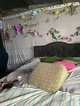 NinaGauther online show from April 2026 02:34:01 PM