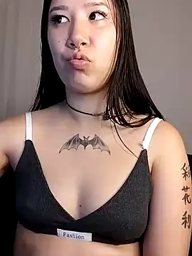 Japabaixinha online show from January 2025 02:54:02 AM