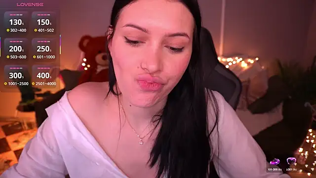 MilaSecrett online show from February 2026 03:48:02 PM