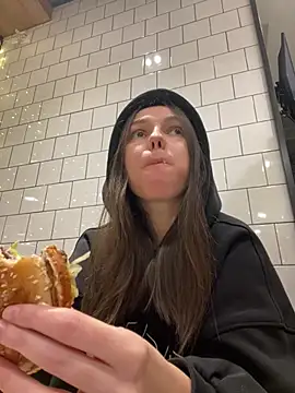 Snapshot of Jinna_milli chatting on February 2025 06:41:02 PM Jinna milli online show from February 2025 06:41:02 PM