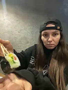 Snapshot of Jinna_milli chatting on October 2025 06:41:02 PM Jinna milli online show from October 2025 06:41:02 PM