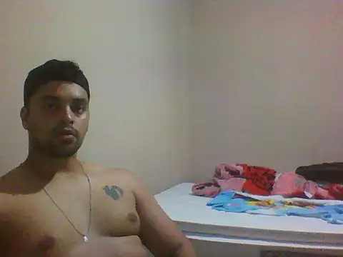 Snapshot of Xcumshot33 chatting on November 2025 12:57:02 AM Xcumshot33 online show from November 2025 12:57:02 AM