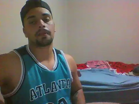 Snapshot of Xcumshot33 chatting on November 2025 01:28:01 AM Xcumshot33 online show from November 2025 01:28:01 AM