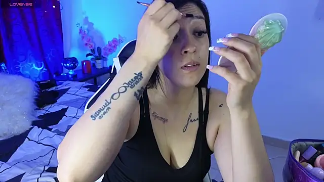 Majuu   online show from December 2025 12:32:01 PM