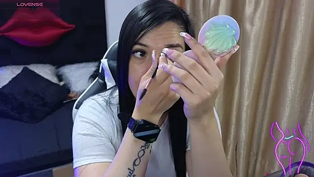 Majuu   online show from December 2025 11:52:02 AM