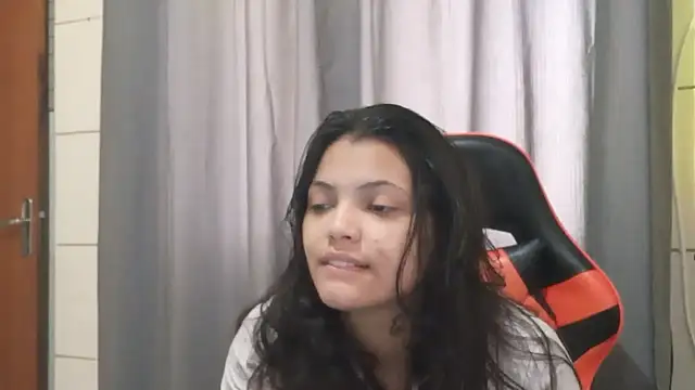 Snapshot of bombomepimenta chatting on November 2025 11:32:02 AM bombomepimenta online show from November 2025 11:32:02 AM