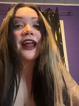 skinwalkingzombie online show from May 2026 05:46:01 AM