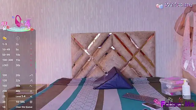 Danielaa a online show from September 2025 03:34:01 PM