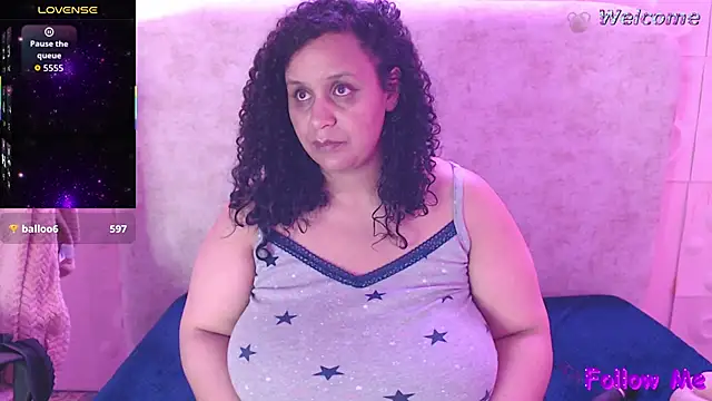 Danielaa a online show from February 2026 06:26:01 AM