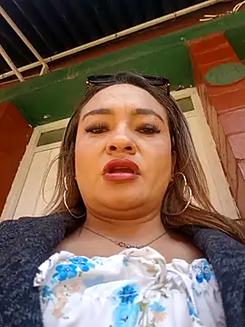 Afroditecash online show from February 2026 06:19:01 PM