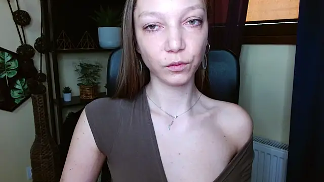 EmillyPlay online show from March 2026 06:30:01 AM