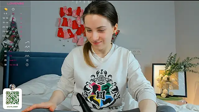 DonnaBurkee online show from January 2025 04:26:01 PM